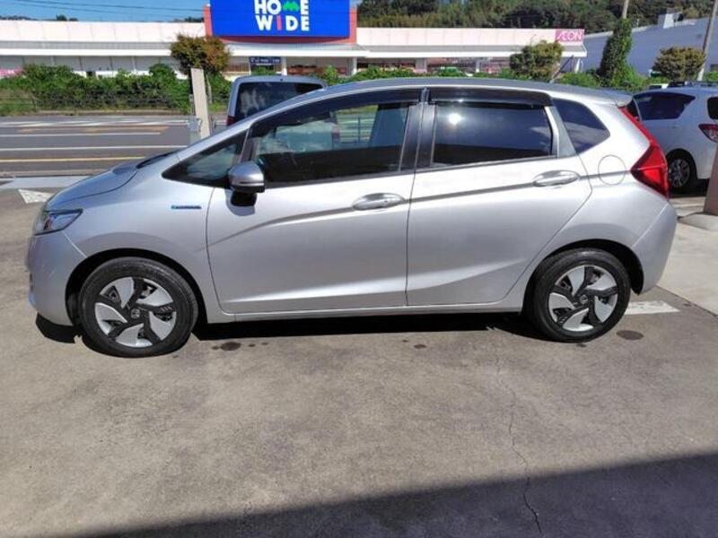 FIT HYBRID