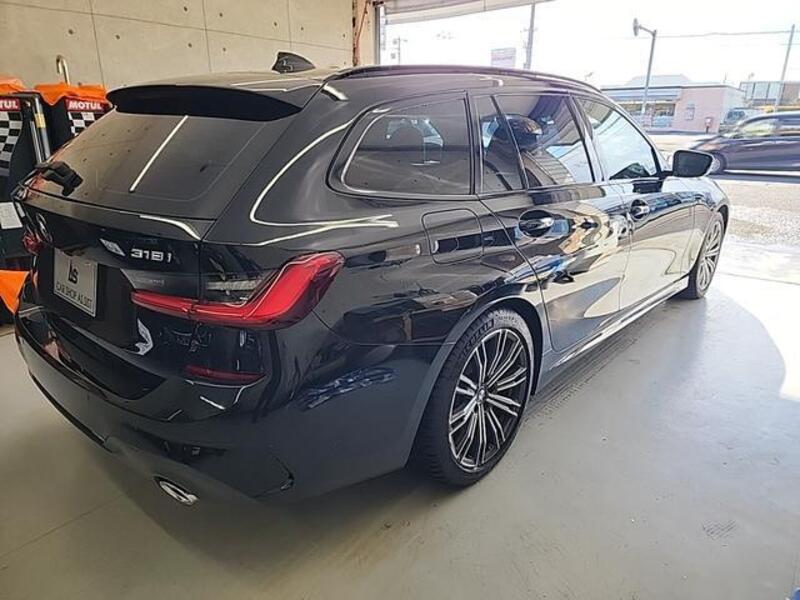 3 SERIES