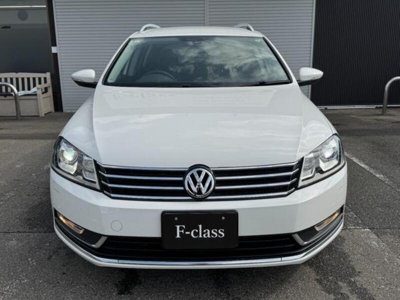 PASSAT VARIANT