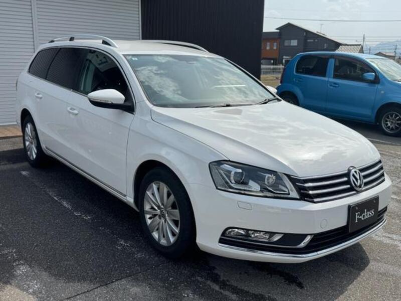 PASSAT VARIANT