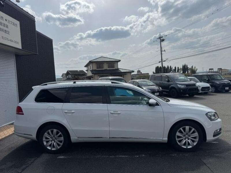 PASSAT VARIANT