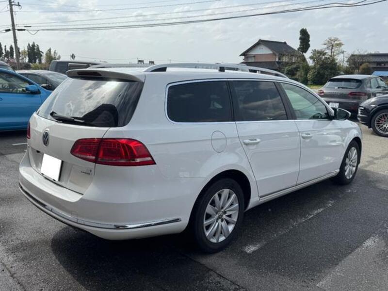 PASSAT VARIANT