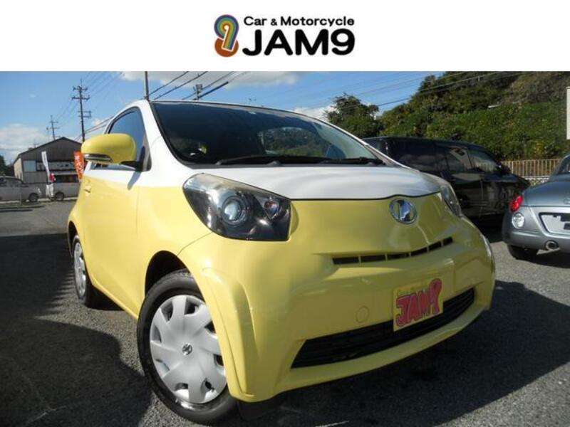 TOYOTA IQ