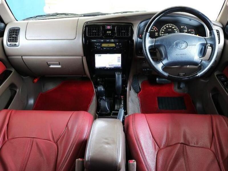 HILUX SURF