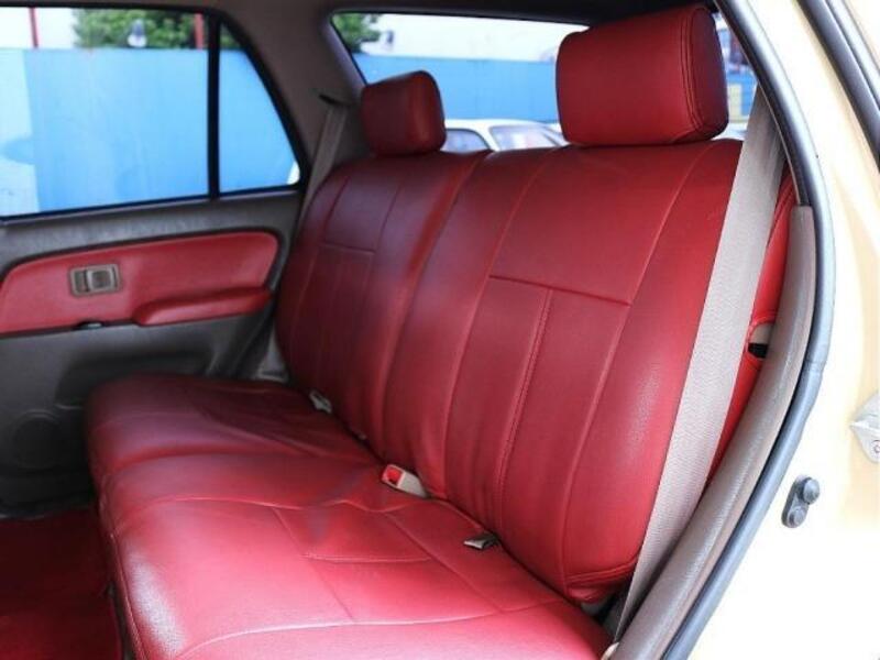 HILUX SURF