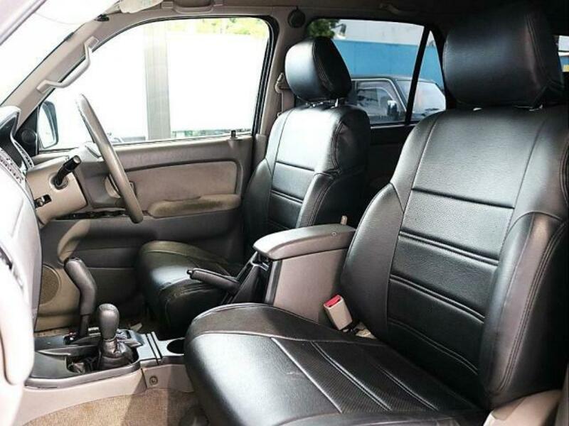 HILUX SURF