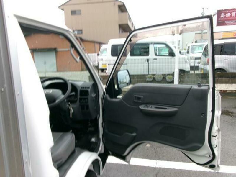 BONGO TRUCK