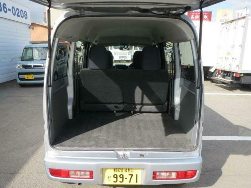 MINICAB VAN