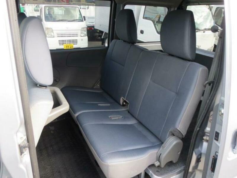 MINICAB VAN