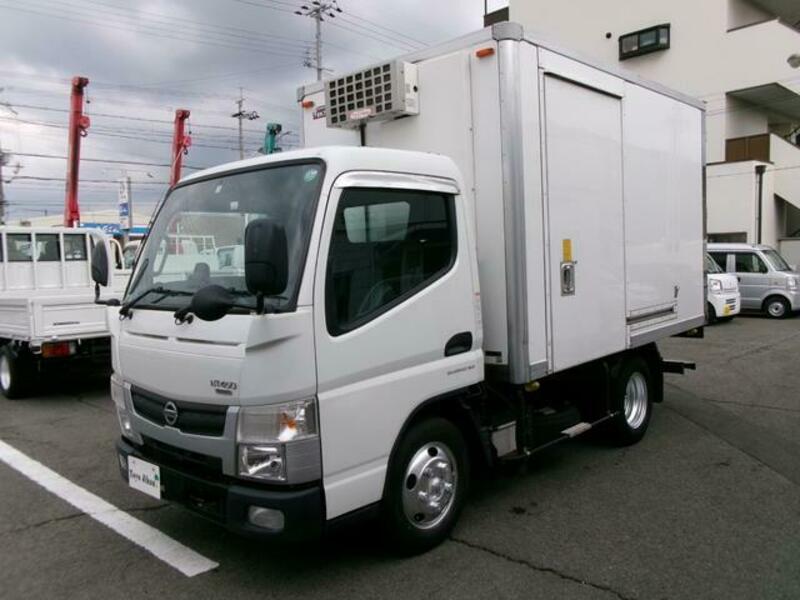 NISSAN NT450 ATLAS