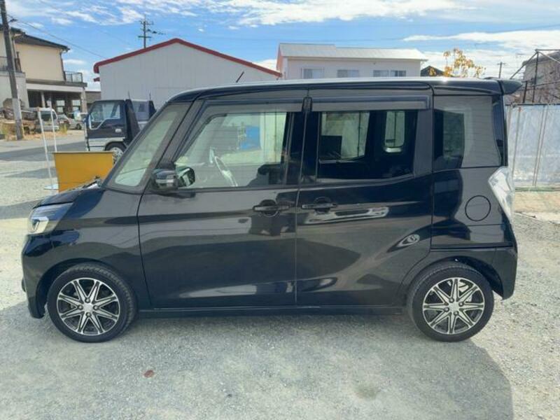 EK SPACE CUSTOM