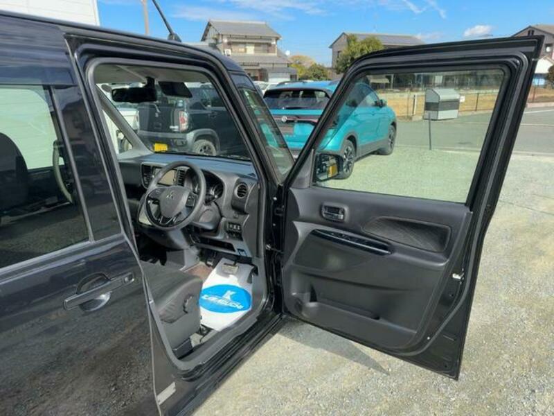 EK SPACE CUSTOM