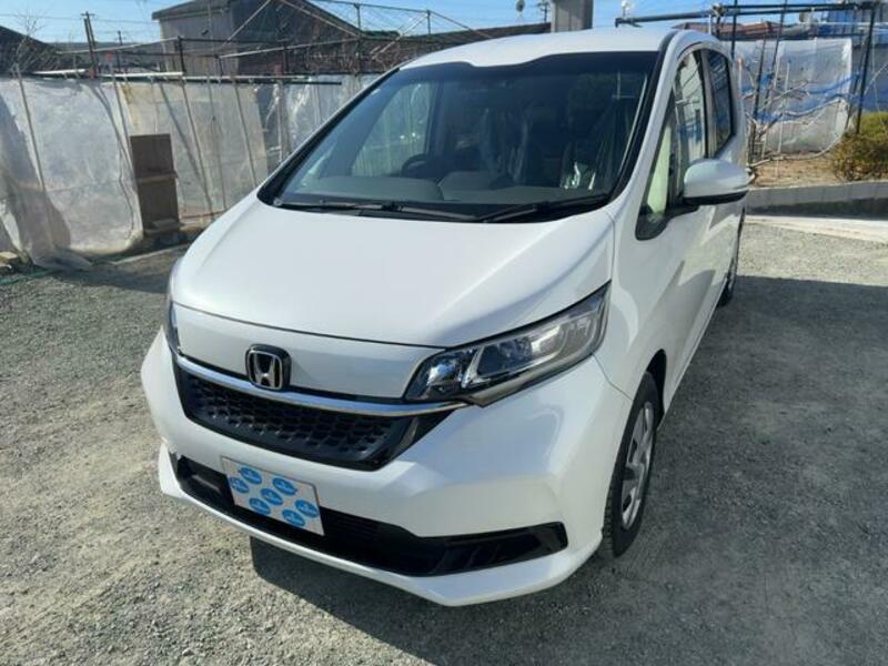 HONDA FREED HYBRID