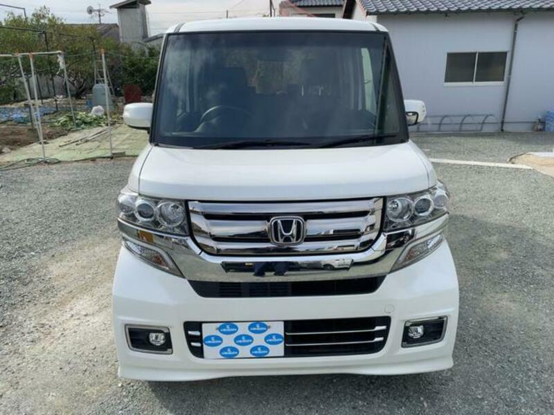 N BOX CUSTOM