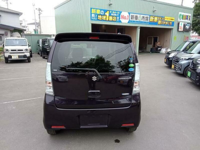 WAGON R