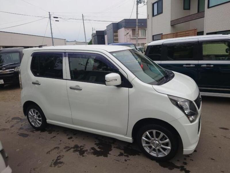 WAGON R