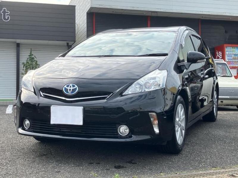 PRIUS ALPHA