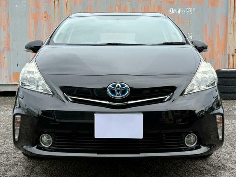 PRIUS ALPHA