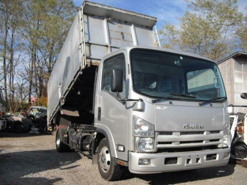 ISUZU　ELF