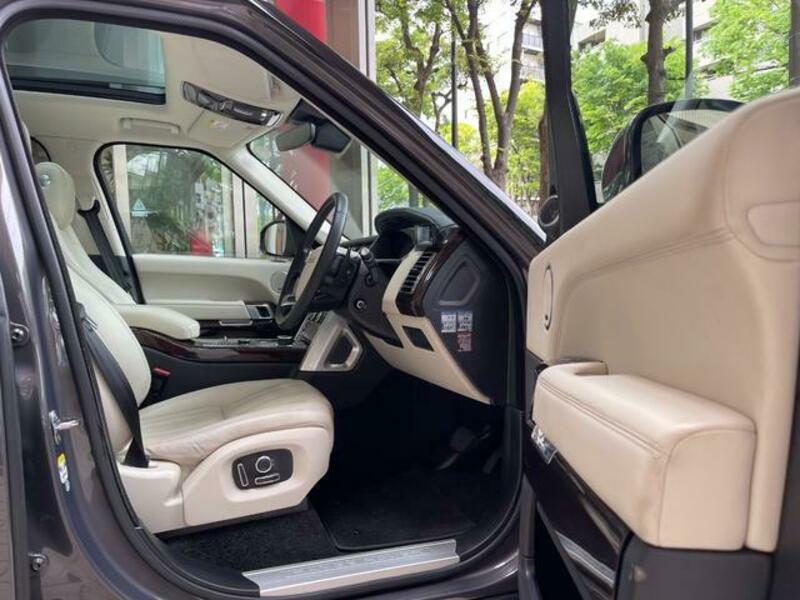 RANGE ROVER