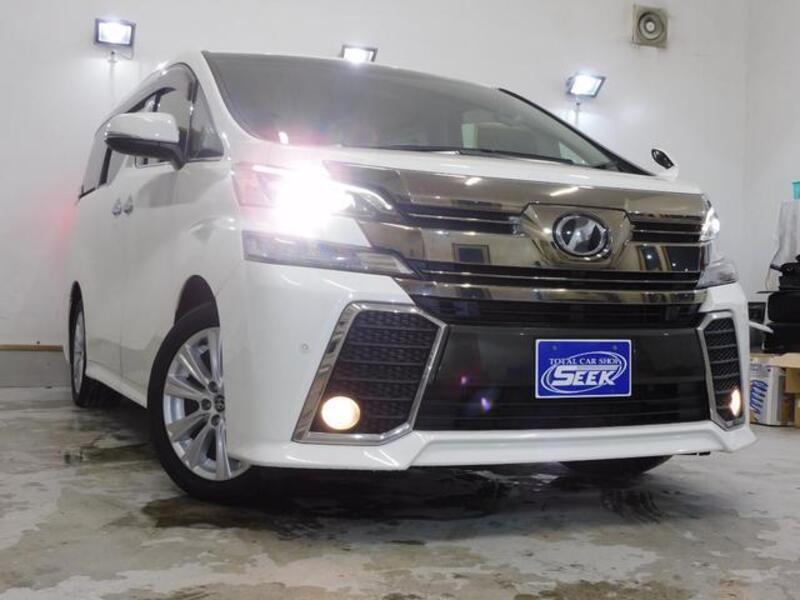 TOYOTA VELLFIRE