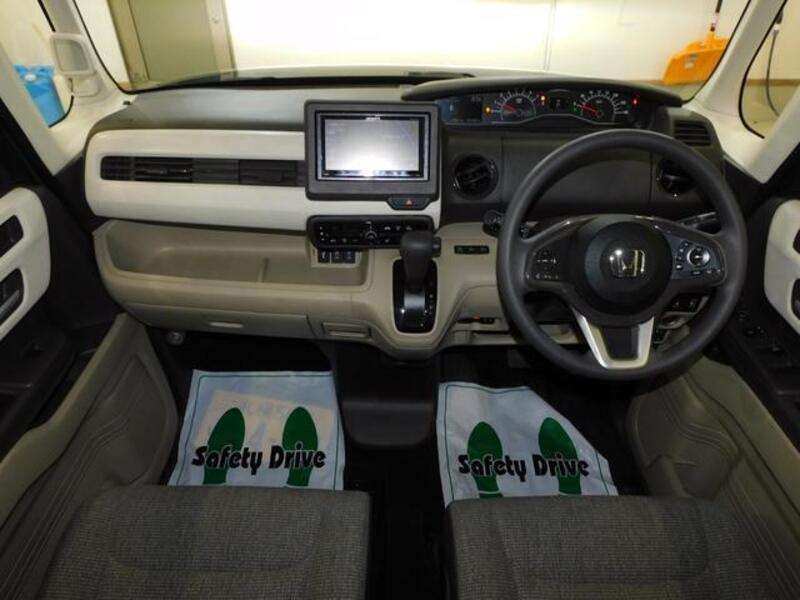 N BOX