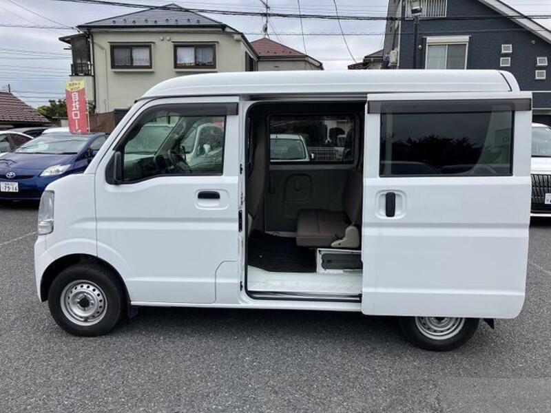 CLIPPER VAN