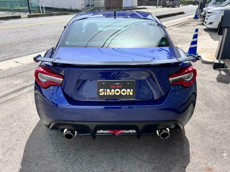 86