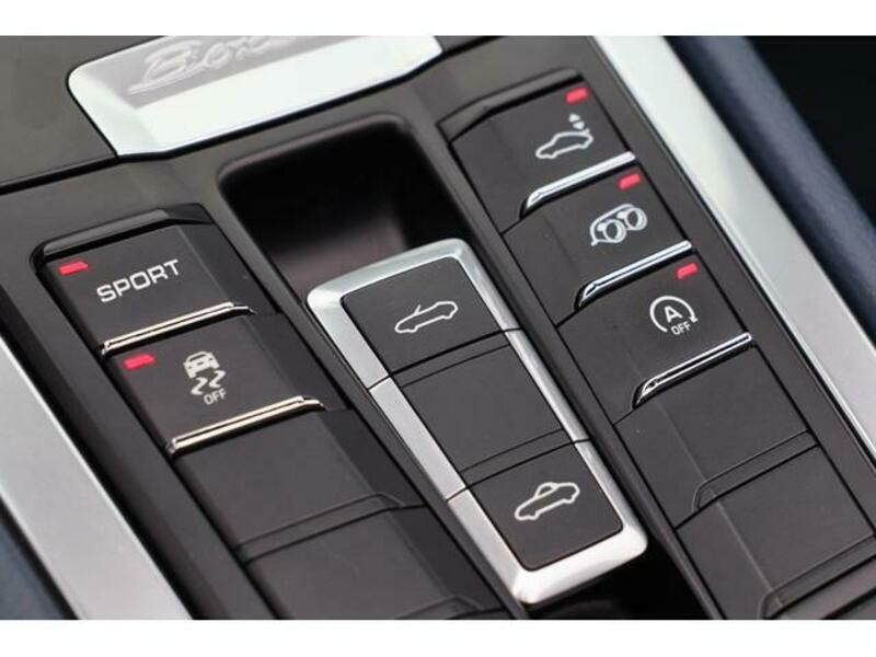 BOXSTER