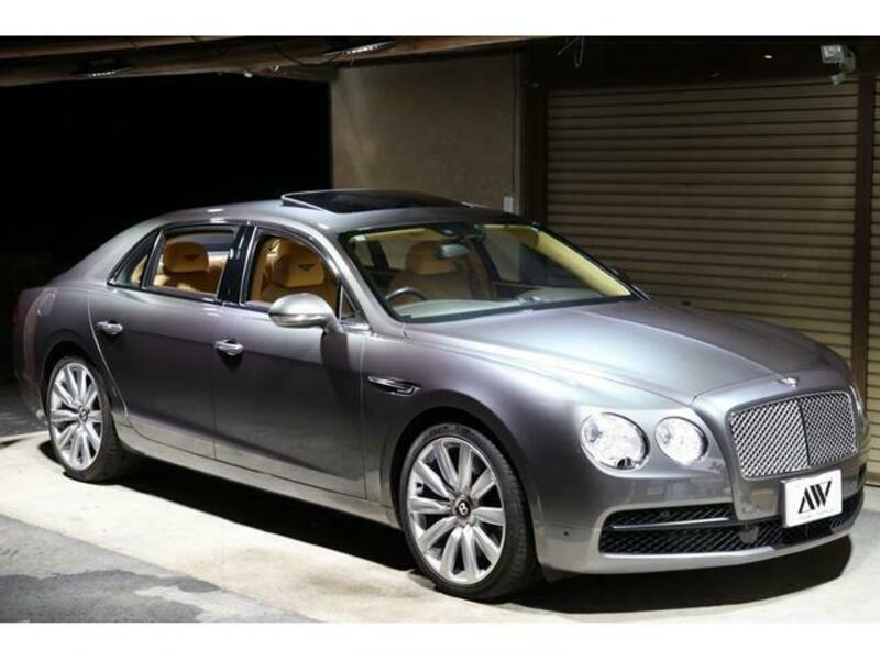 BENTLEY FLYING SPUR