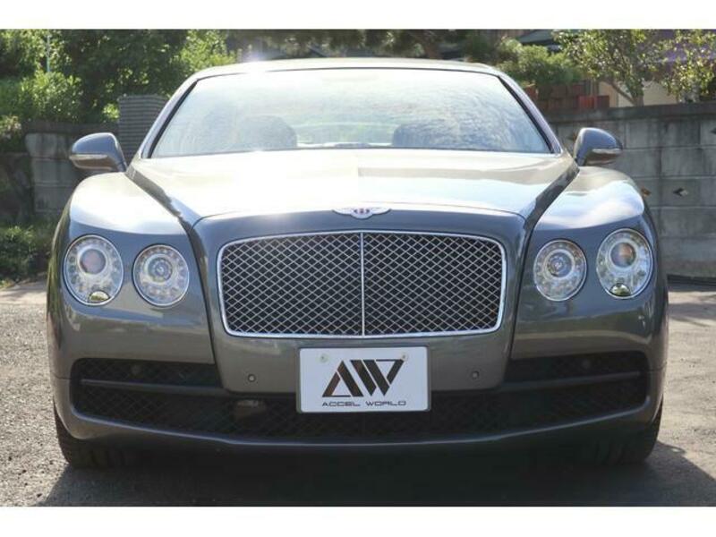 FLYING SPUR