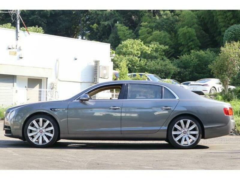 FLYING SPUR