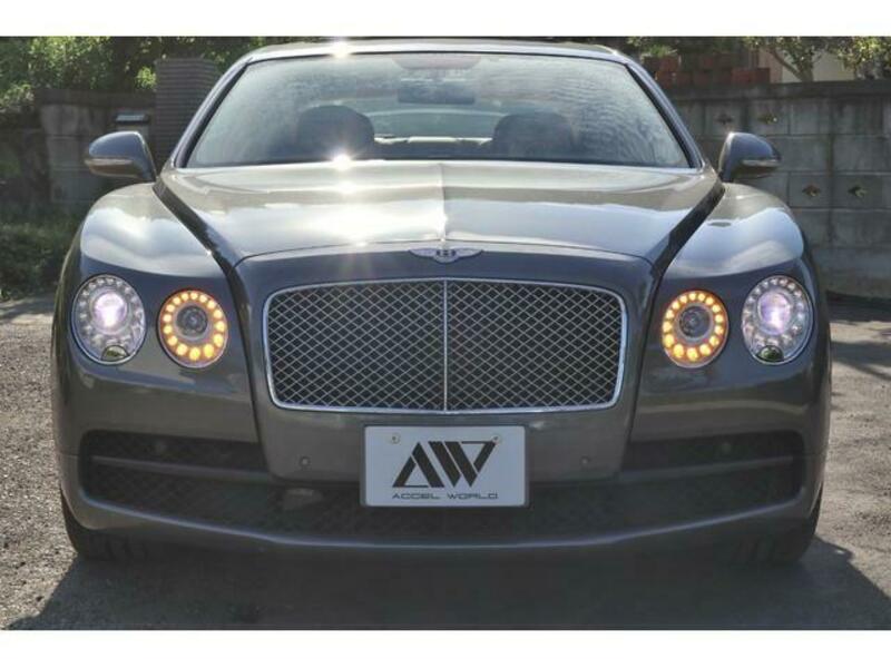 FLYING SPUR