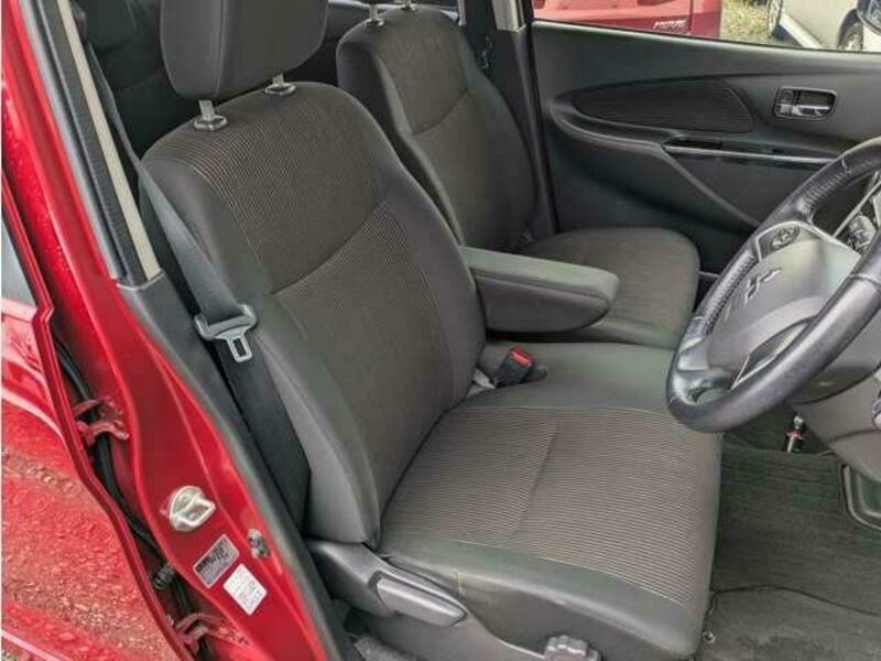 EK CUSTOM