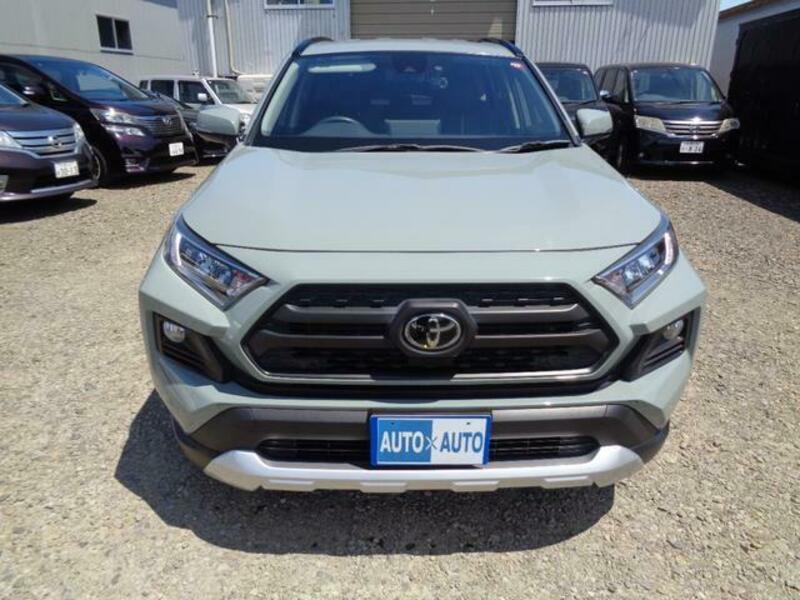 RAV4