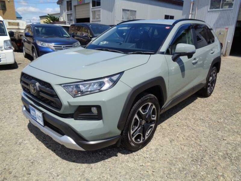 RAV4