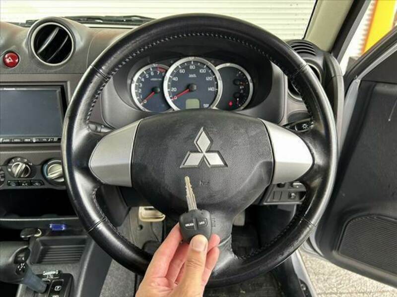 PAJERO MINI