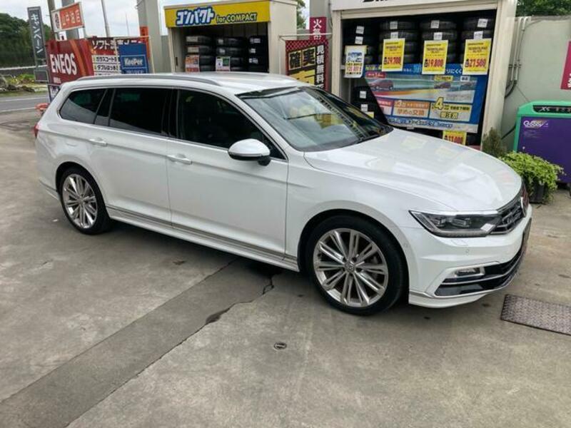 PASSAT VARIANT