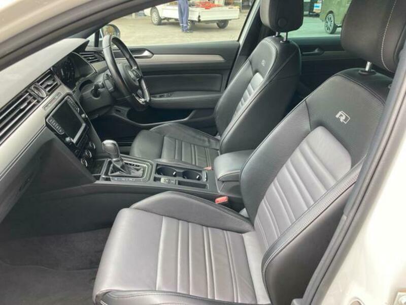 PASSAT VARIANT