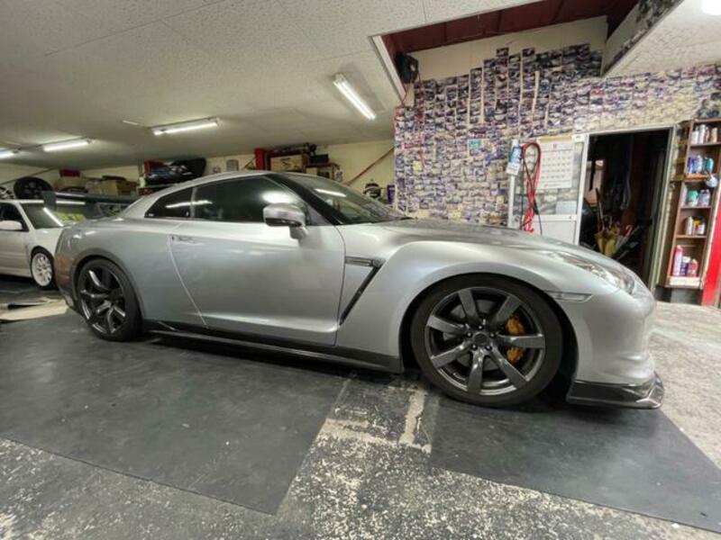 GT-R