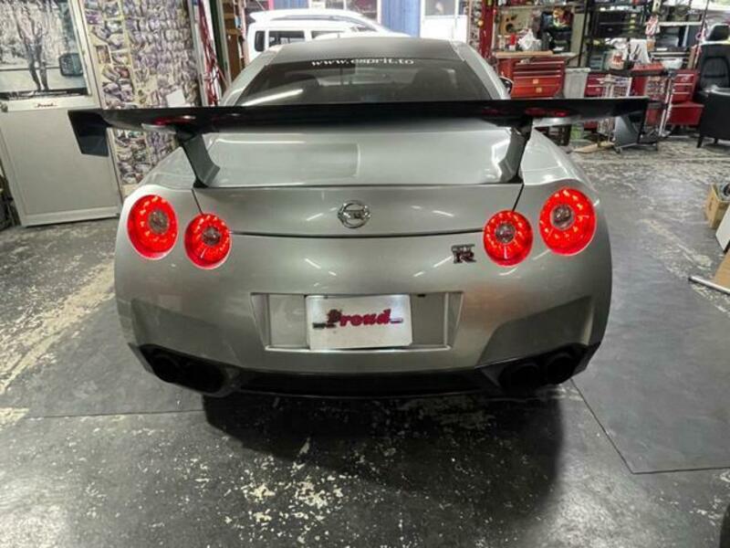 GT-R