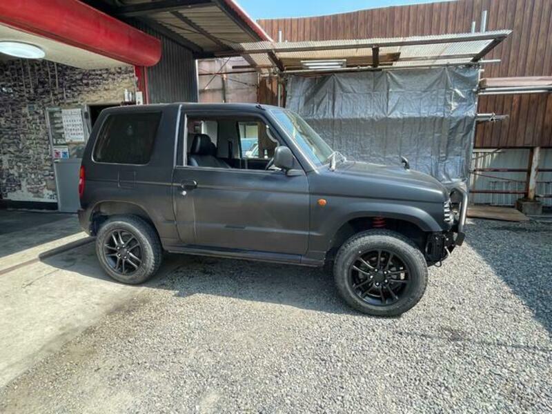 PAJERO MINI
