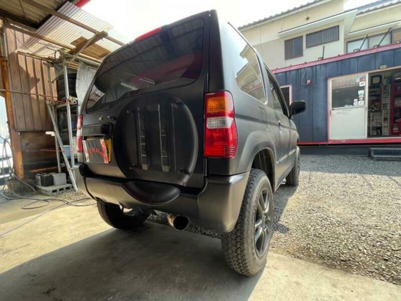 PAJERO MINI