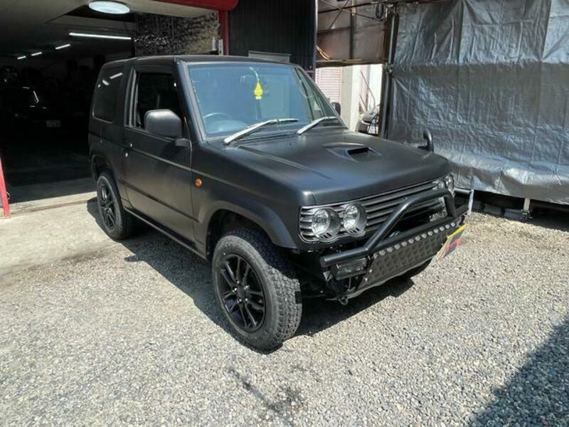 MITSUBISHI PAJERO MINI