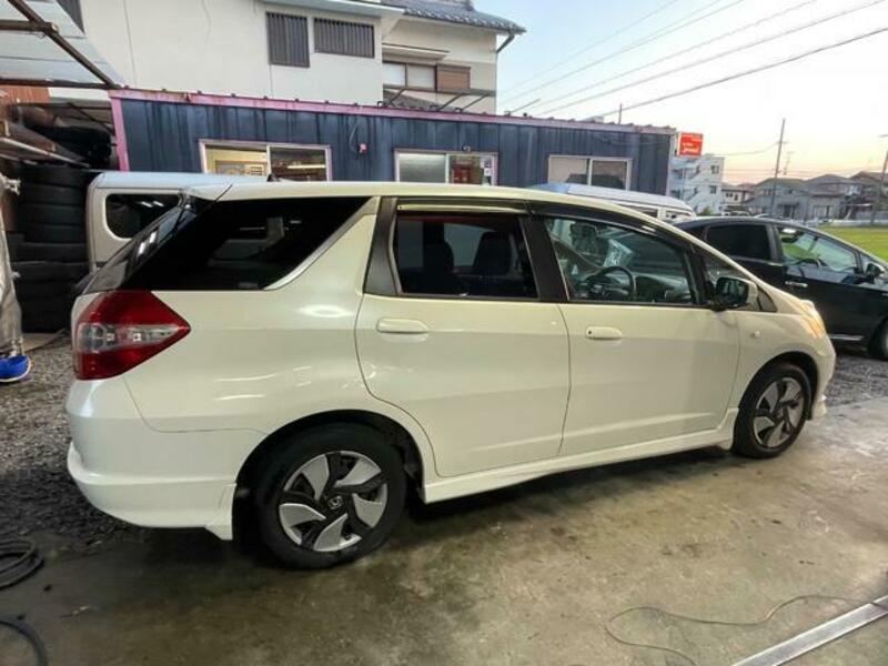 FIT SHUTTLE