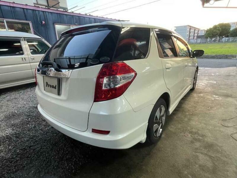 FIT SHUTTLE