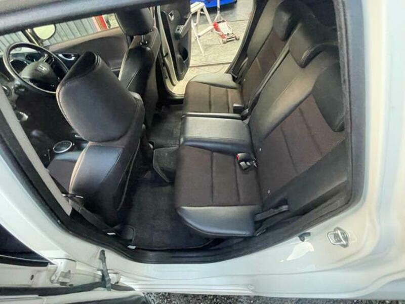FIT SHUTTLE