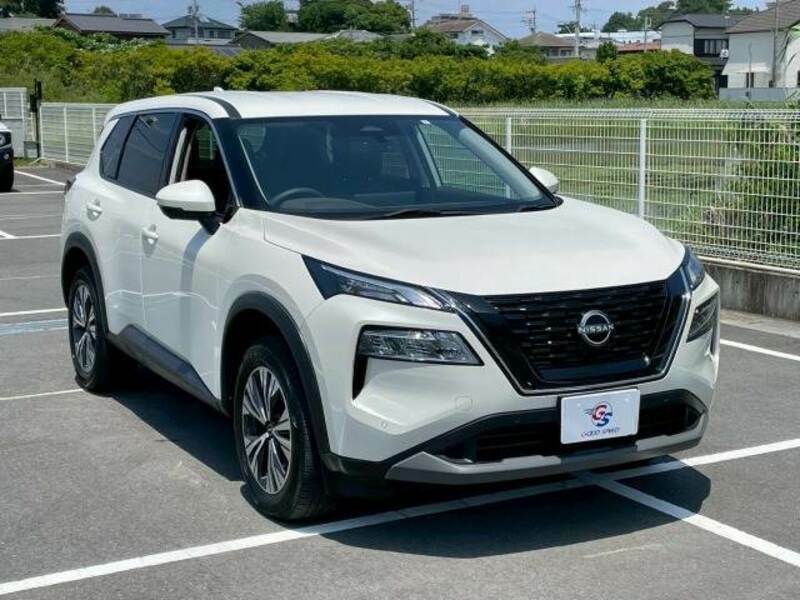 X-TRAIL
