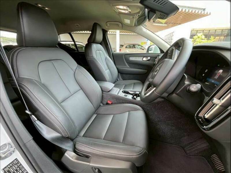 XC40