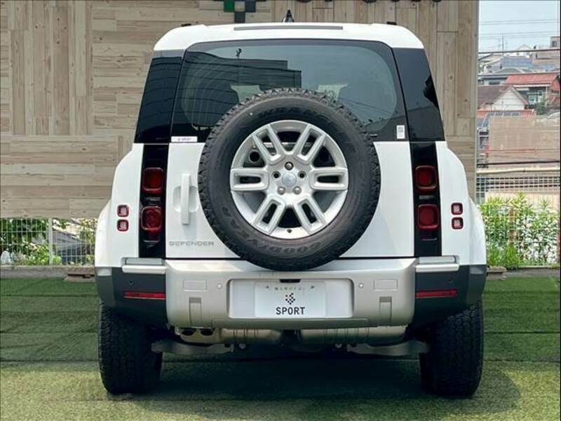 DEFENDER